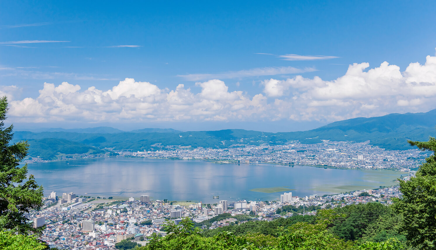 湖畔のまち諏訪涼やか高原、